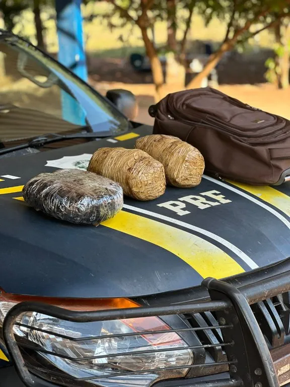 PRF apreende maconha em Guajará-Mirim/RO