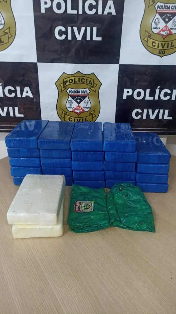 POLÍCIA CIVIL REALIZA APREENSÃO DE 32 KG DE DROGAS EM NOVA MAMORÉ 