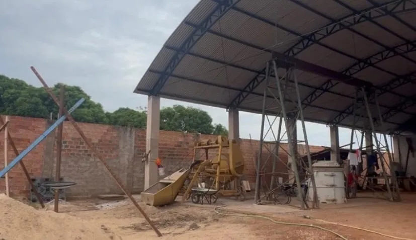 Fábrica de artefatos de concreto em Guajará-Mirim conta com emenda da deputada Dra. Taíssa