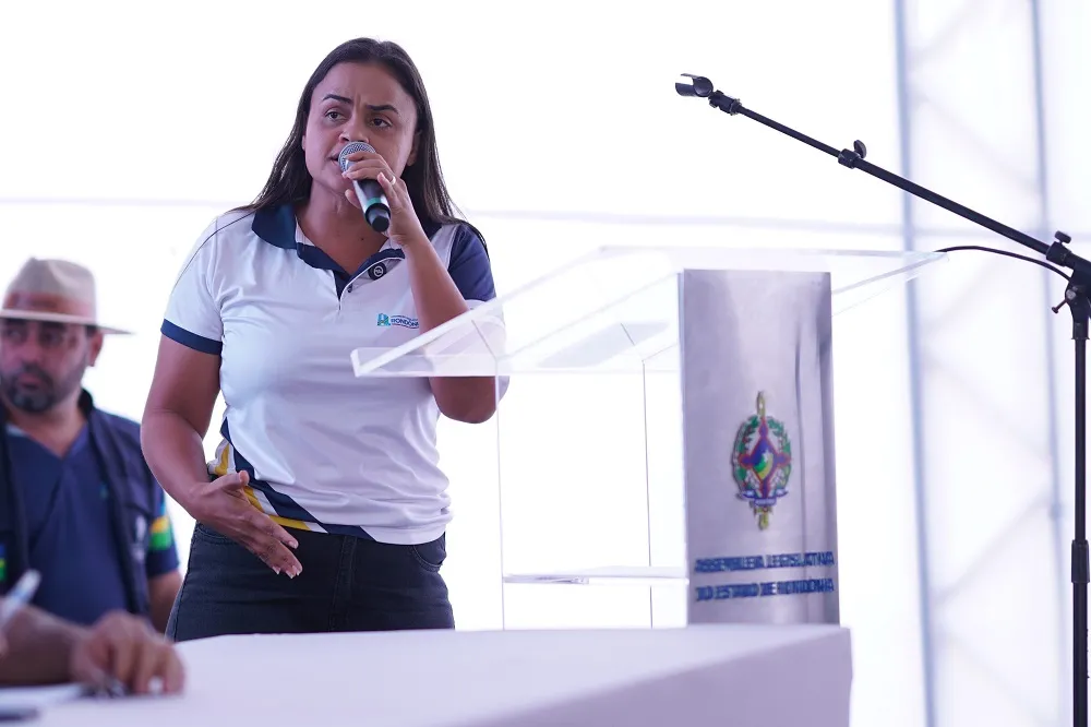 Dra. Taíssa defende direitos dos agricultores rurais em sessão itinerante em Buritis