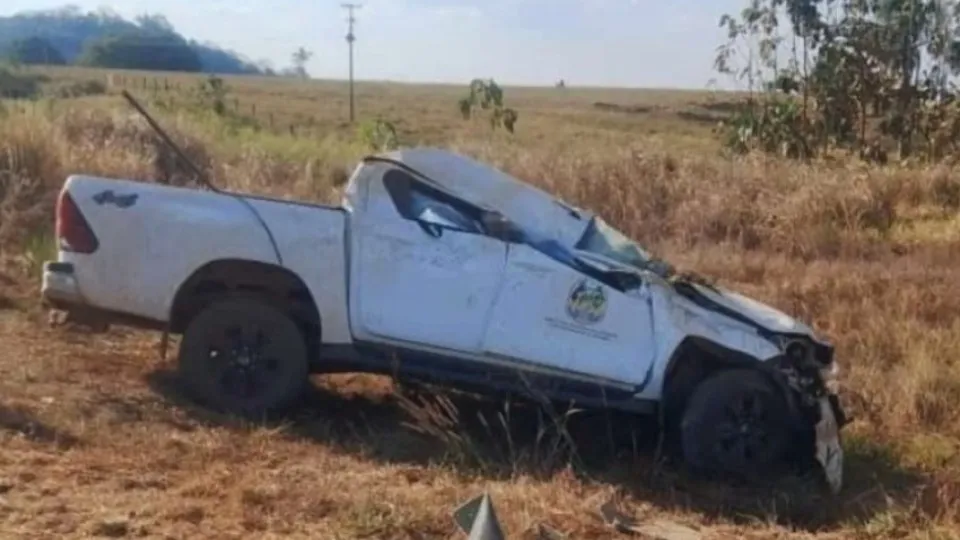 Forte colisão entre veículos deixa sete pessoas feridas na BR-364