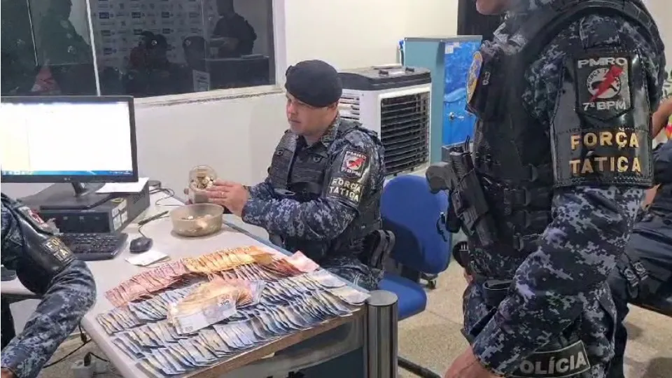 Ariquemes: Polícia Militar prende jovem por tráfico de drogas e apreende grande quantidade de entorpecentes