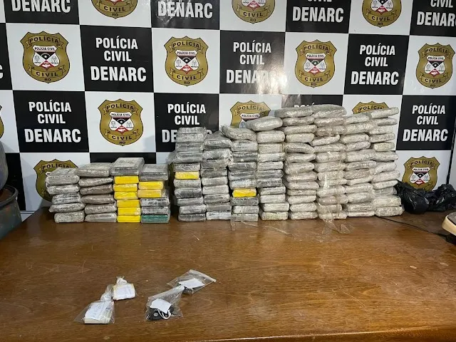 CAMINHONEIRO É PRESO POR TRANSPORTAR MAIS DE 122 QUILOS DE DROGAS DE GUAJARÁ-MIRIM A PORTO VELHO
