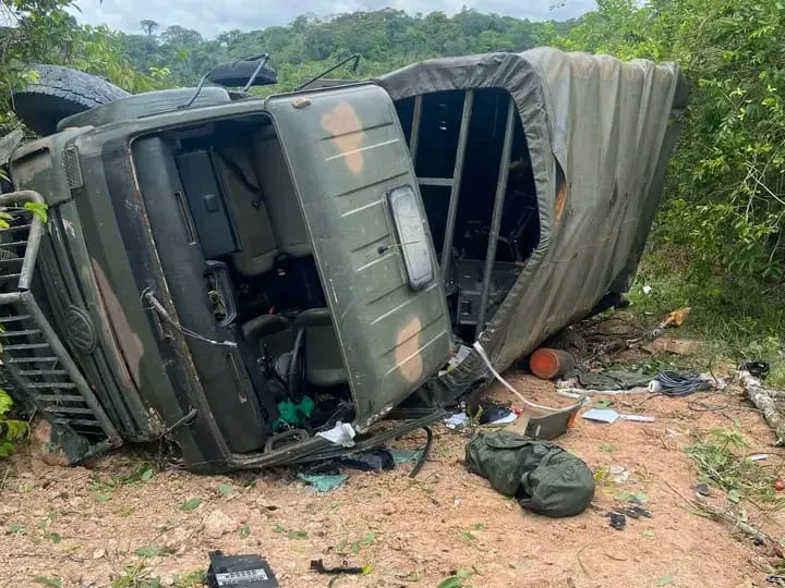 ACIDENTE TRÁGICO ENVOLVE CAMINHÃO DO EXÉRCITO BRASILEIRO NA BR-364