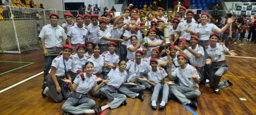 BANDA DO COLÉGIO TIRADENTES DE GUAJARÁ-MIRIM BRILHA EM EVENTO DE PORTO VELHO