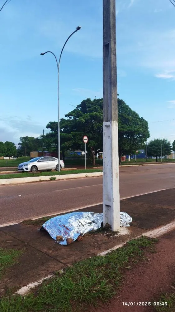 TRAGÉDIA EM GUAJARÁ-MIRIM: HOMEM DE 41 ANOS MORRE ELETROCUTADO EM POSTE ELÉTRICO