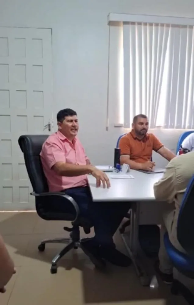 SITUAÇÃO CRÍTICA FUNCIONÁRIOS DO PRÓ-SAÚDE PEDEM SOCORRO AO PREFEITO FÁBIO GARCIA O NETINHO
