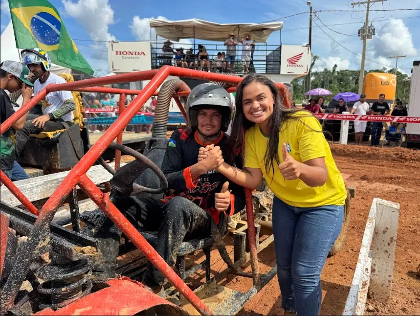 Deputada Dra. Taíssa prestigia Corrida Nacional de Jericos em Alto Paraíso