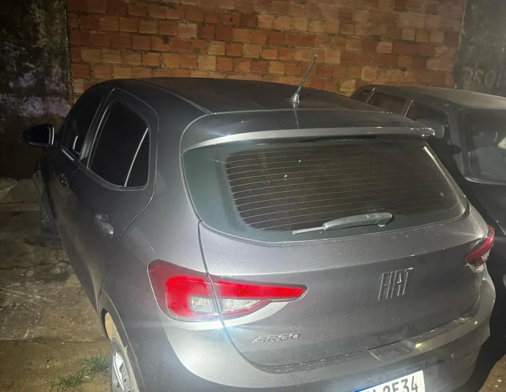 POLÍCIA APREENDE VEÍCULO ROUBADO DURANTE OPERAÇÃO FRONTEIRA SEGURA NO CARNAVAL