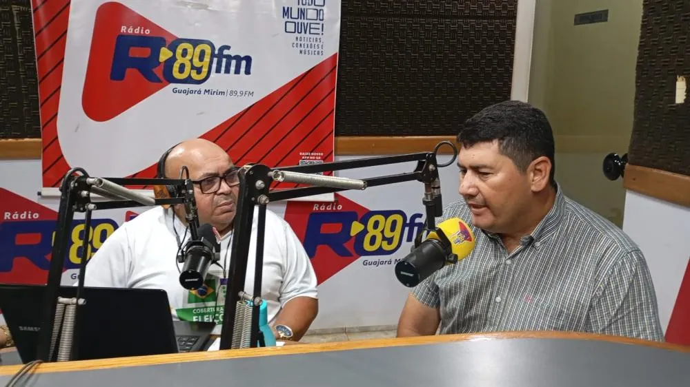 PREFEITO NETINHO ABORDA IMPACTOS E MEDIDAS EM ENTREVISTA NO 89 EM ALERTA, APÓS CHUVA TORRENCIAL NO MUNICÍPIO