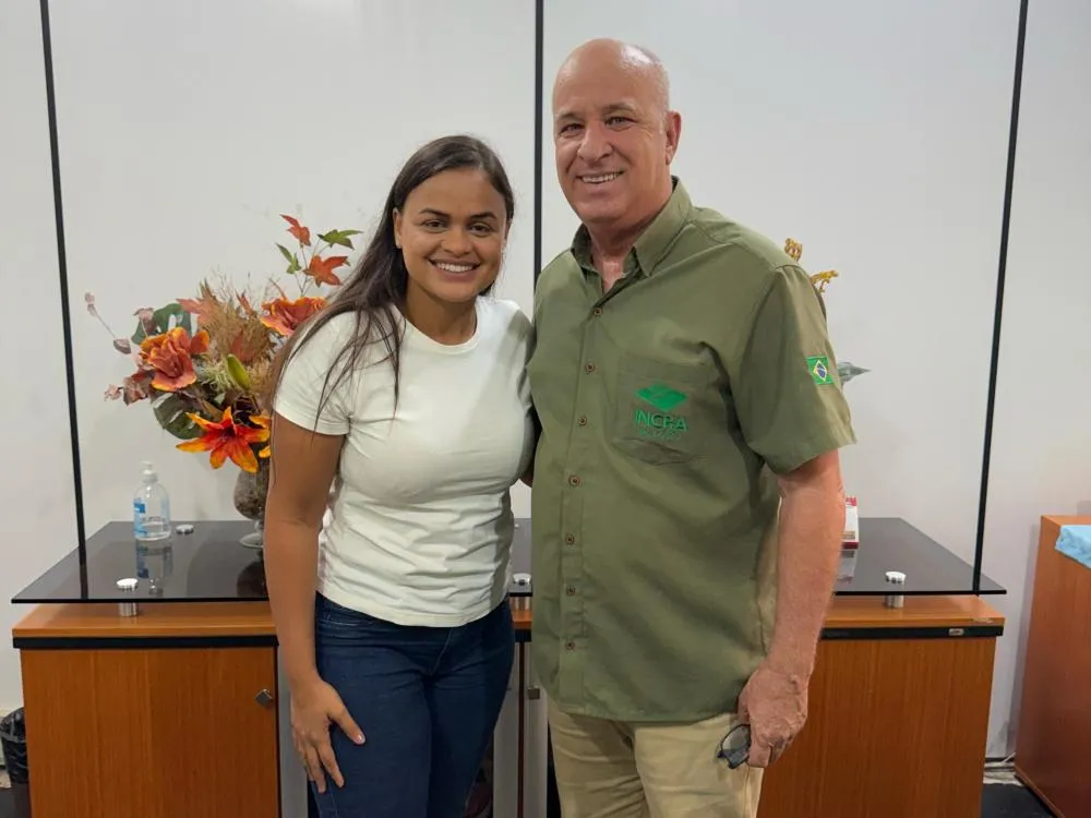 Deputada Dra. Taíssa firma acordo para regularização fundiária em Nova Mamoré e Guajará-Mirim