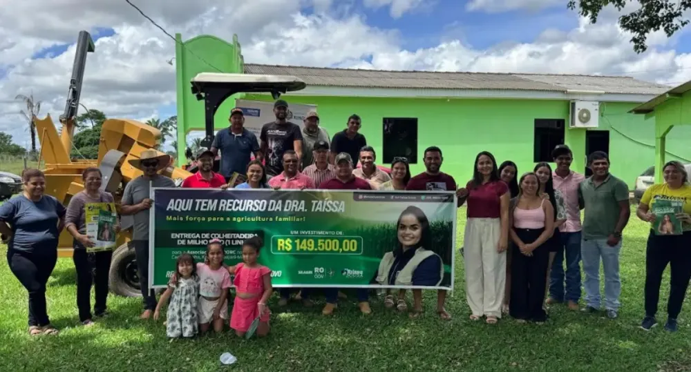 Produtores do ramal Cachoeirinha recebem colheitadeira de milho seco por meio de emenda da deputada Dra. Taissa