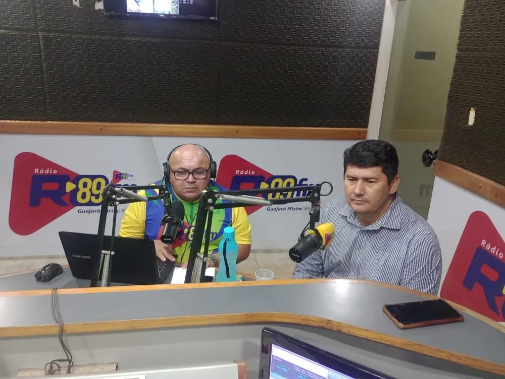 PREFEITO NETINHO COMEMORA SUCESSO DAS FESTIVIDADES DE 96 ANOS DE GUAJARÁ-MIRIM EM ENTREVISTA À RONDÔNIA FM 89,9