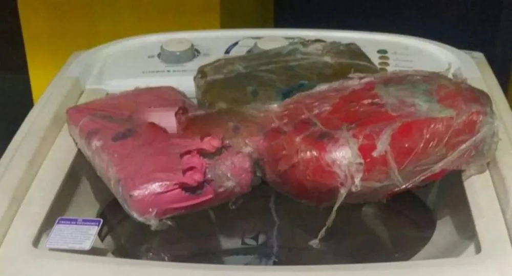 PRF apreende 4,9 kg de Skank em máquina de lavar