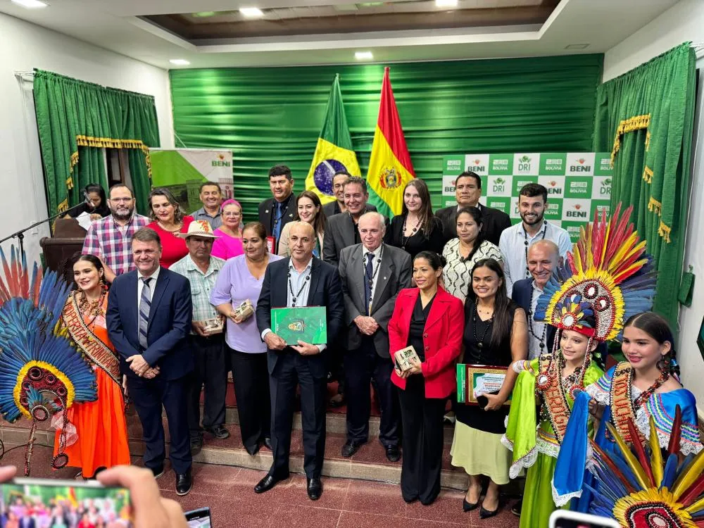 Deputada Dra. Taíssa fortalece laços diplomáticos entre Rondônia e Bolívia em fórum binacional