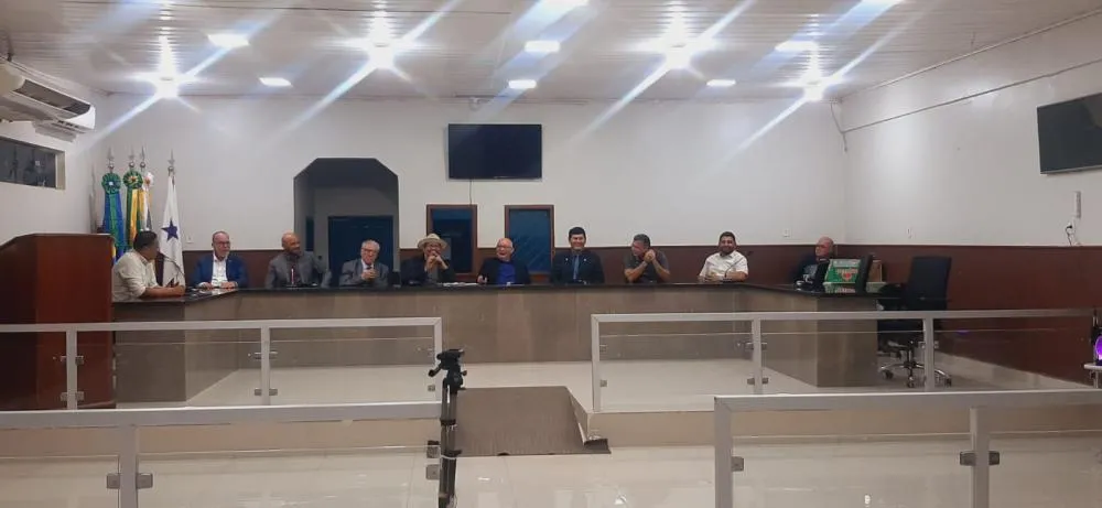 FESTA DE CONFRATERNIZAÇÃO DE RADIALISTAS REÚNE AUTORIDADES E EMPRESÁRIOS EM GUAJARÁ-MIRIM 