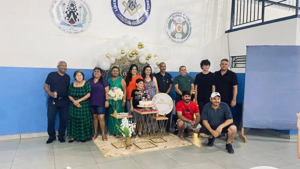 LOJA MAÇÔNICA FÉ E CONFIANÇA REALIZA COMEMORAÇÃO FRATERNA DE ANIVERSÁRIO ENTRE IRMÃOS E CONVIDADOS