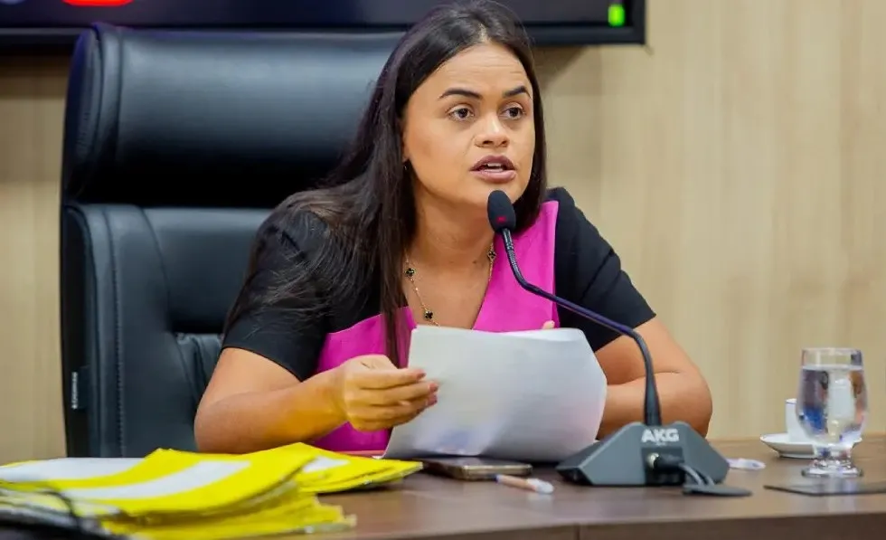 Dra. Taíssa solicita plataforma online de preparação para o Enem a alunos da rede estadual de Rondônia