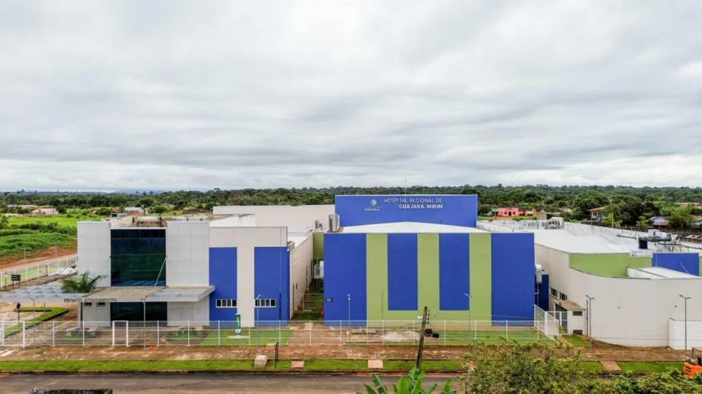 JORNALISTA JOÃO TEIXEIRA VISITA HOSPITAL REGIONAL JÚLIO PÉREZ ANTELO A CONVITE DA DIREÇÃO