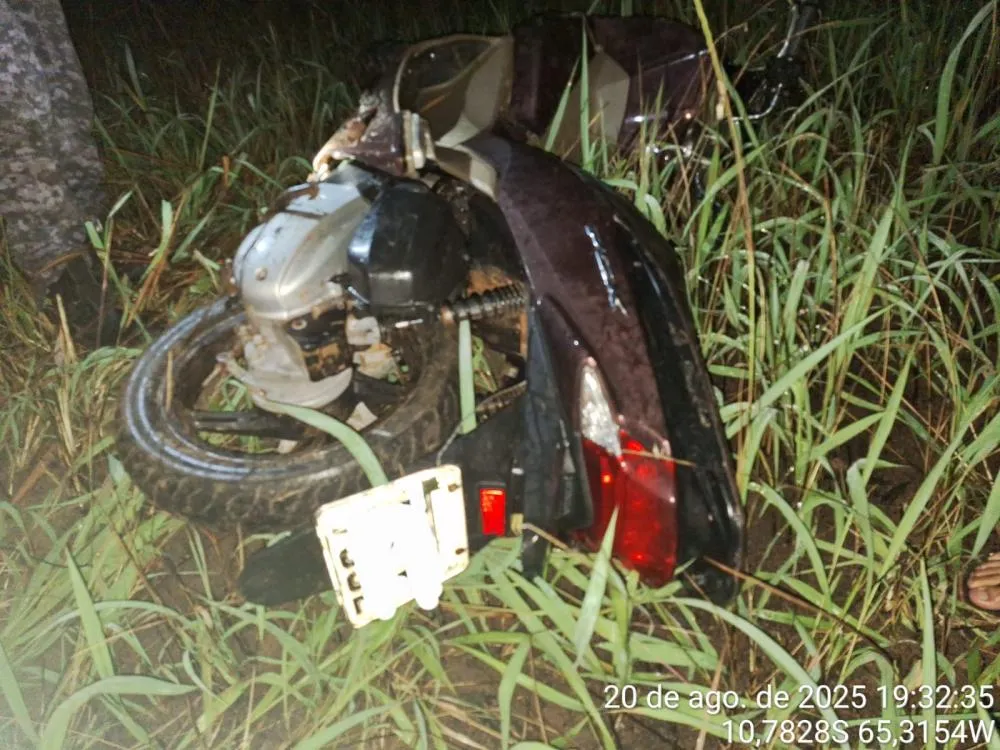 Polícia Militar recupera motocicleta furtada em Guajará-Mirim