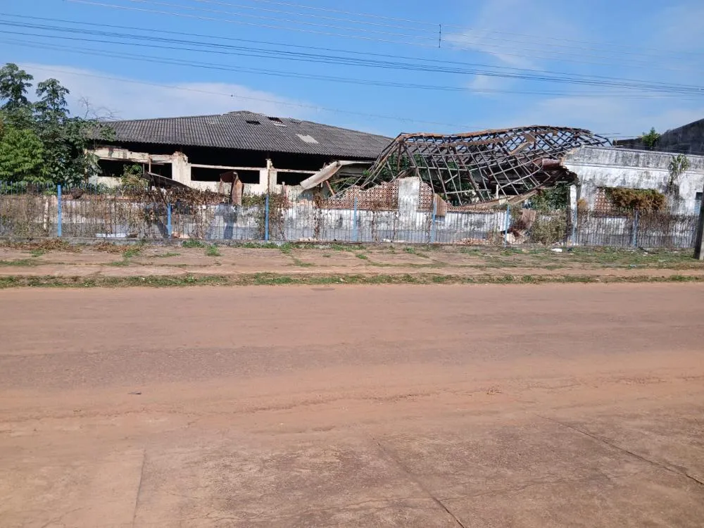 PRÉDIO ONDE FUNCIONAVA RONDEX DESABA NESTA MANHÃ EM GUAJARÁ-MIRIM
