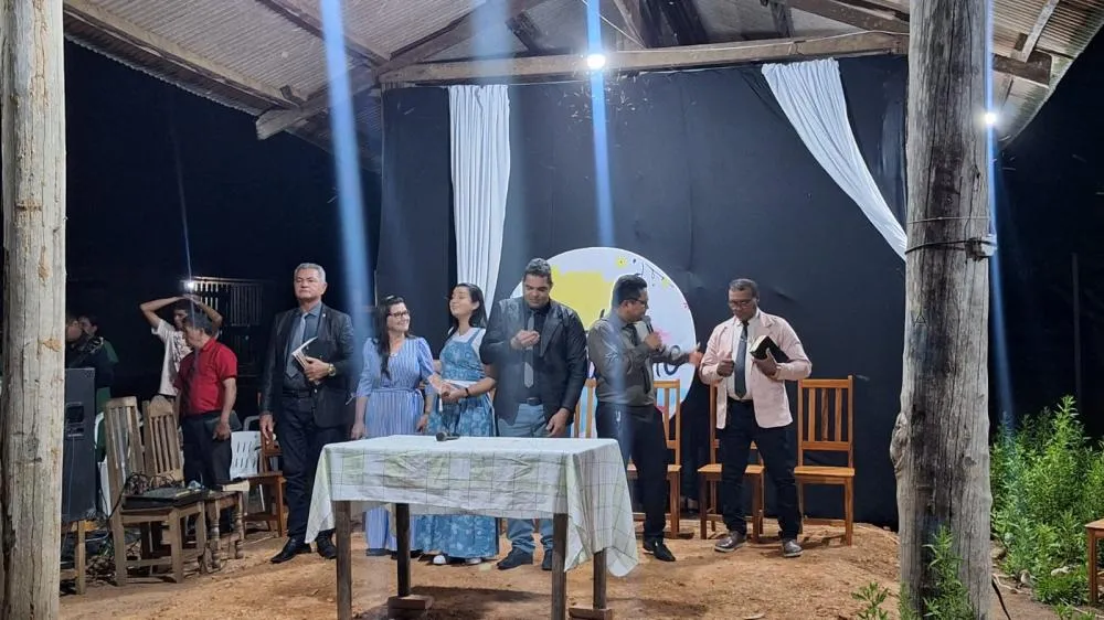  PECUARISTA CELEBRA CULTO DE AÇÃO DE GRAÇAS PELA RECUPERAÇÃO APÓS ACIDENTE
