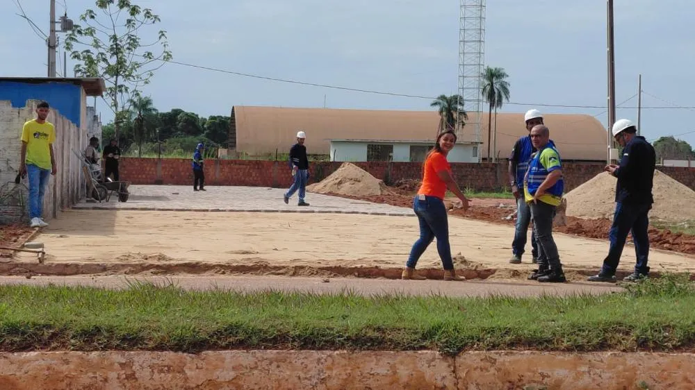 DEPUTADA DRA. TAÍSSA ACOMPANHA OBRAS DE BLOQUEAMENTO E COBRA ACESSIBILIDADE NO BUMBÓDROMO MÁRCIO MENACHO