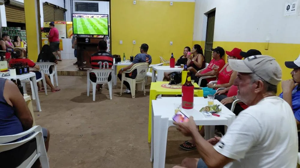  DONA ANA LÚCIA: UM EXEMPLO DE GARRA E FIBRA NA PÉROLA DO MAMORÉ