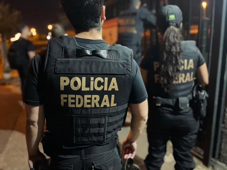 Operação da PF em Rondônia, Pará e Minas mira grupo que cobrava R$ 70 mil para levar brasileiros aos EUA