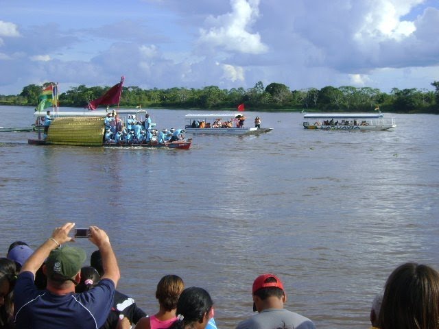 VALE DO GUAPORÉ - Festa do Divino em Costa Marques