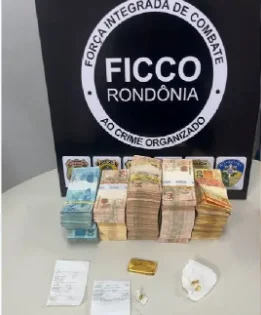 Homem é preso com R$ 245 mil e barra de ouro pela FICCO/RO