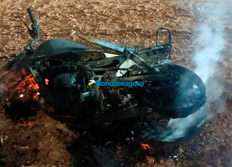 Motociclista é atacado por vizinho e tem moto destruída na capital