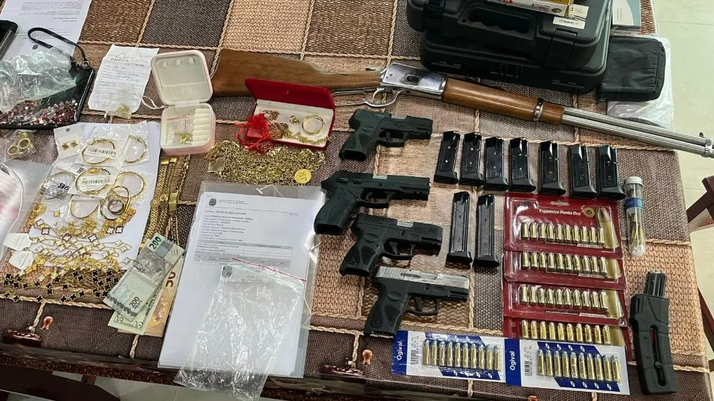 Operação Conexão Boliviana mira tráfico interestadual e apreende armas e dinheiro em Ji-Paraná