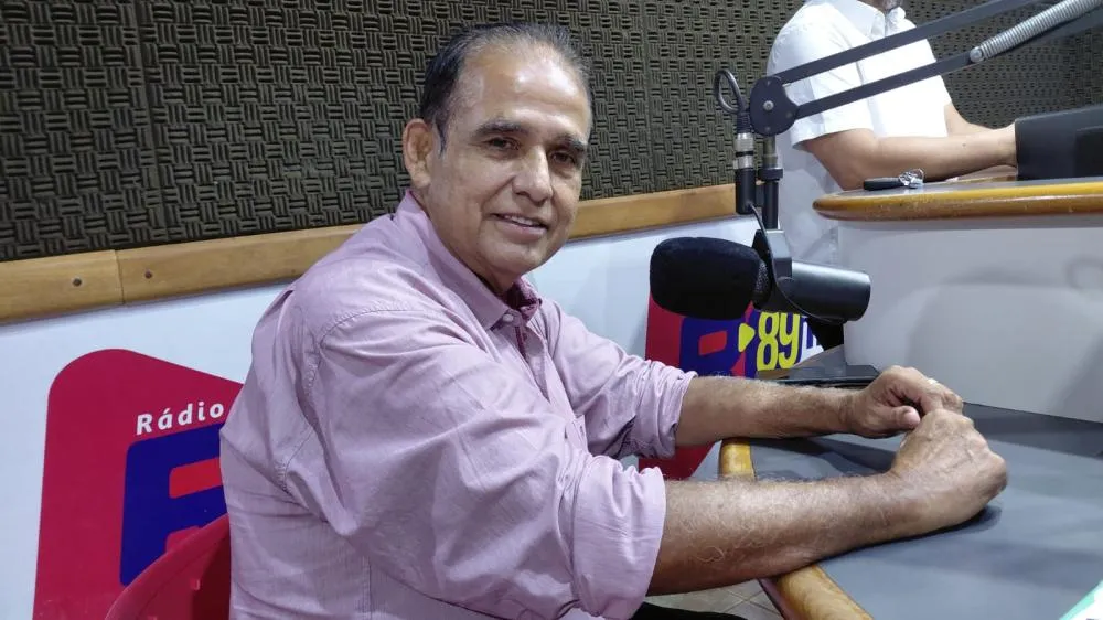 ALCAIDE ELEITO CACHO VARGAS DESTACA SAÚDE, INFRAESTRUTURA E SEGURANÇA EM ENTREVISTA NA RONDÔNIA FM 89,9
