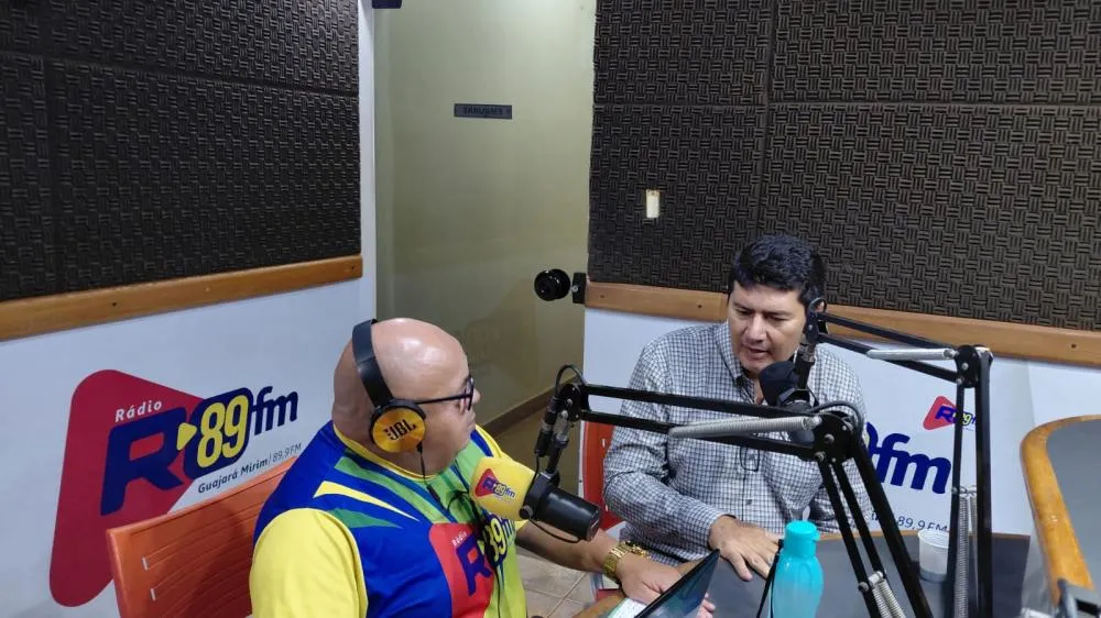 PREFEITO NETINHO DEFENDE GESTÃO COMPARTILHADA NA SAÚDE E DETALHA CRITÉRIOS TÉCNICOS PARA EXPANSÃO ASFÁLTICA EM ENTREVISTA NA RONDÔNIA FM