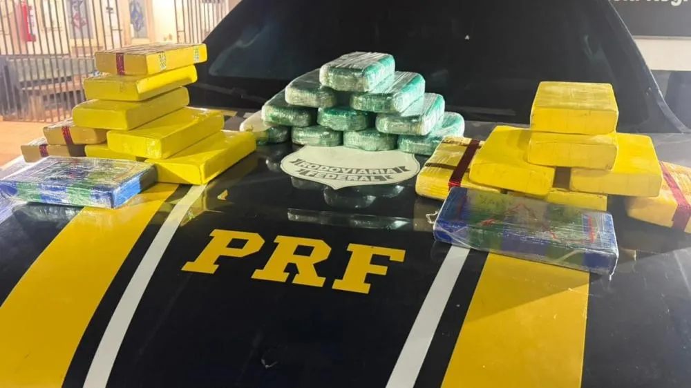 PRF em Rondônia apreende quase 30 kg de drogas no município de Nova Mamoré