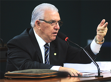 A pedido do PPS, comissão aprova audiência com BNDES, acusado de favorecer JBS/Friboi