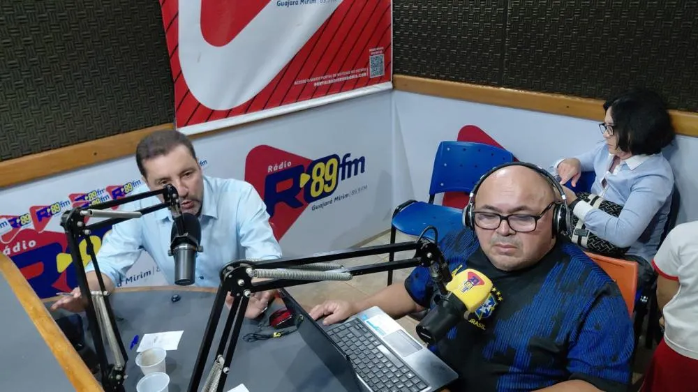 Pré-candidato ao Governo de Rondônia, Hildon Chaves, concede entrevista ao programa 89 Em Alerta, da Rondônia FM 89,9