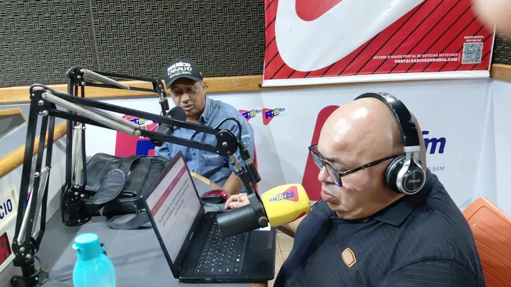 SECRETÁRIO LÚCIO JORGE FALA SOBRE FESTIVAL “DUELO NA FRONTEIRA” E OBRAS DO ESTÁDIO JOÃO SALDANHA EM ENTREVISTA À RONDÔNIA FM 89,9