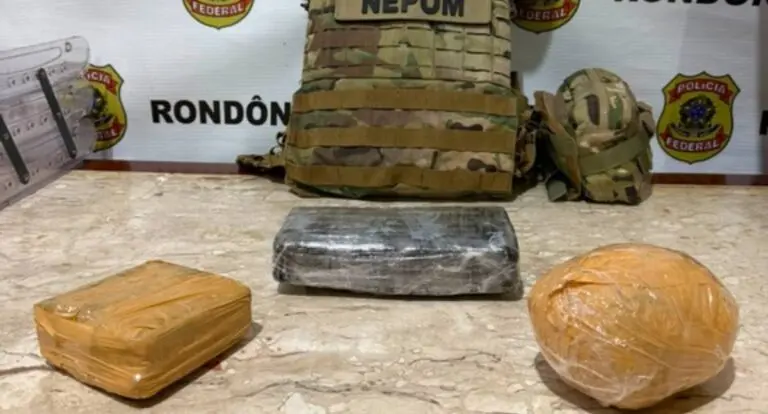 PF PRENDE HOMEM COM CERCA DE 2 QUILOS DE MACONHA APÓS ENTRADA DA BOLÍVIA EM GUAJARÁ-MIRIM