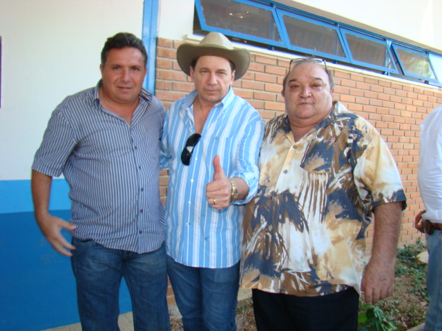 SENADOR IVO CASSOL E FAMILIARES VISITAM 21ª EXPOSIÇÃO AGROPECUÁRIA DE GUAJARÁ MIIRM