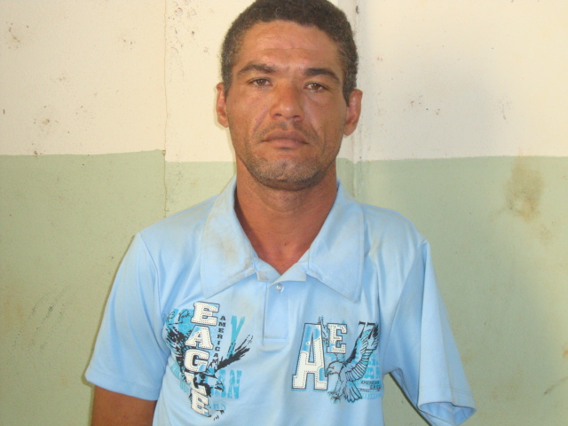 Homem que trocou tiro com a polícia é preso em hotel de Nova Mamoré.