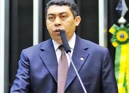 Comissão da Amazônia aprova projeto que inclui bens de informática no regime fiscal especial da ALC de Guajará