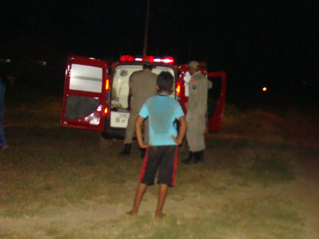 Homem é lesionado a faca após negar uma dose de cachaça