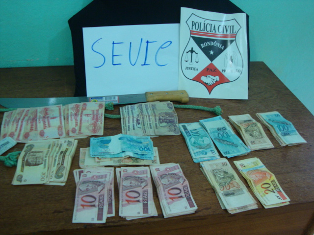 Sevic apreende Adolescentes acusados de roubarem cerca 10 mil reais e 20 mil bolivianos.