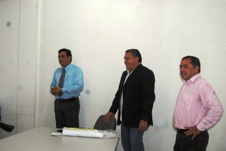 Presidentes do Sindsaúde e Comissão Intersindical esclarecem sobre transposição a servidores da Agevisa