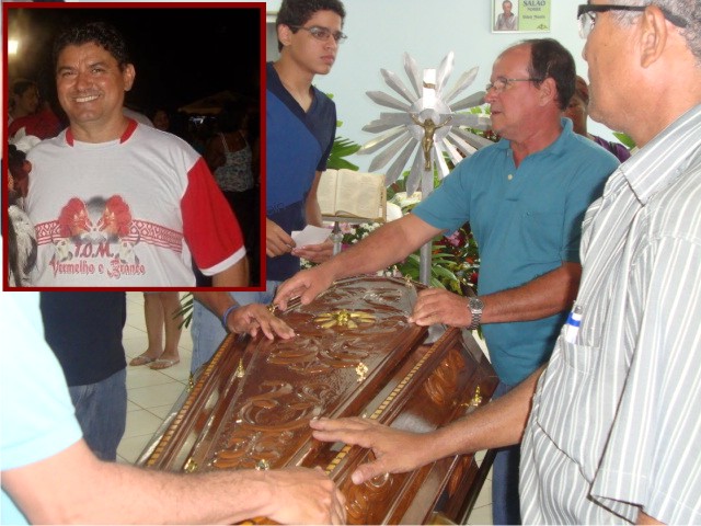 O último adeus ao advogado Luiz de Menezes Bezerra - Veja fotos