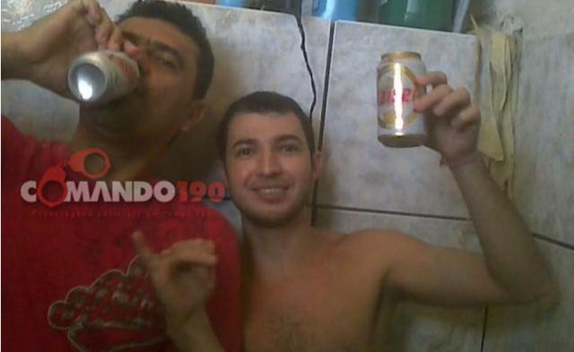Presos de alta periculosidade tomam cervejas dentro do presídio