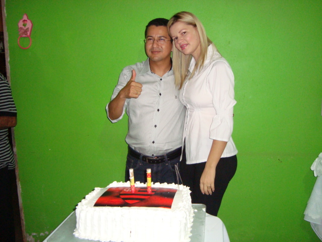 Dr. Nivaldo comemora aniversário com amigos e familiares. Veja fotos