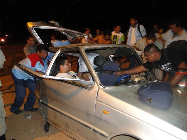 IMPRUDÊNCIA  Motorista com suspeita de embriaguez provoca grave acidente na BR 364 - FOTOS